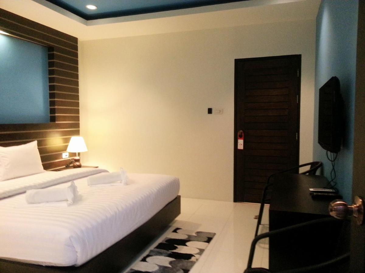 Purimas Resortel Rawai Luaran gambar