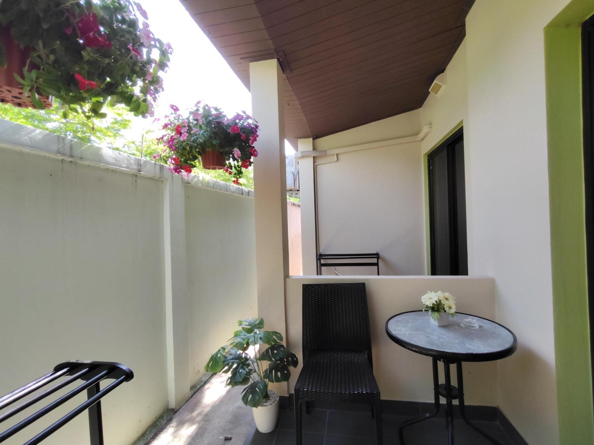 Purimas Resortel Rawai Luaran gambar