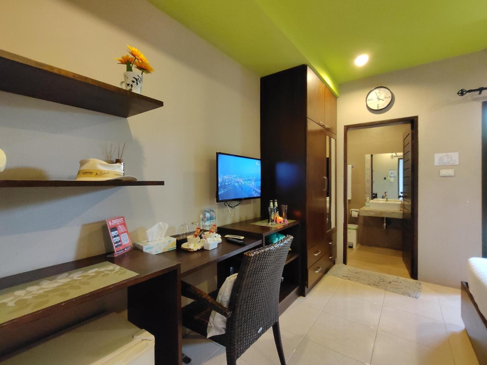 Purimas Resortel Rawai Luaran gambar