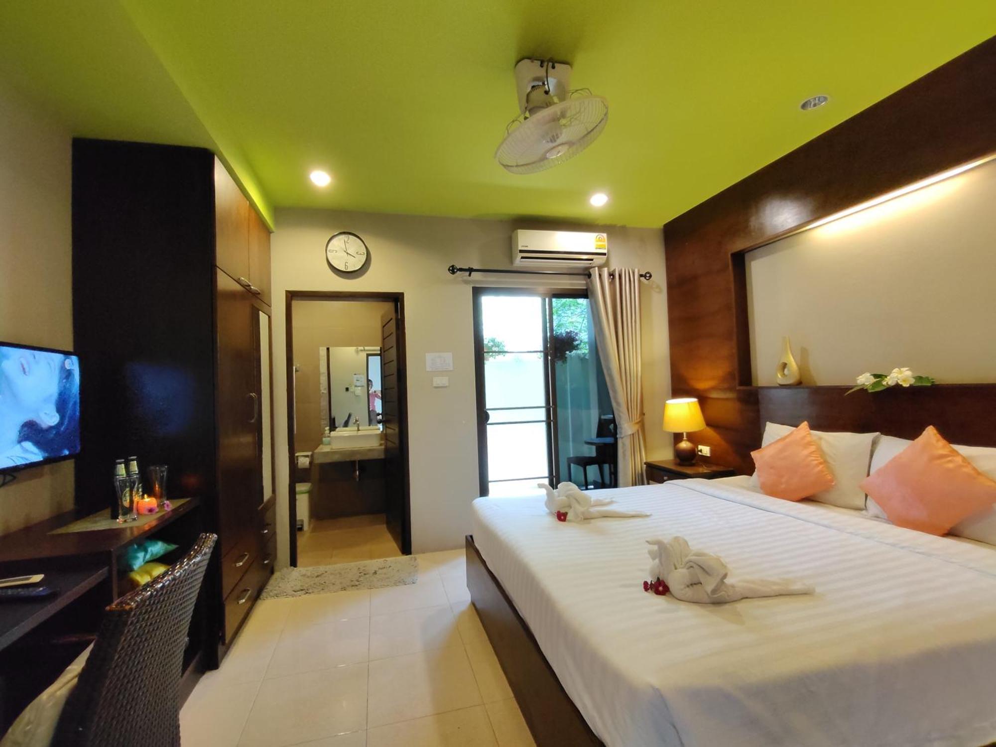 Purimas Resortel Rawai Luaran gambar